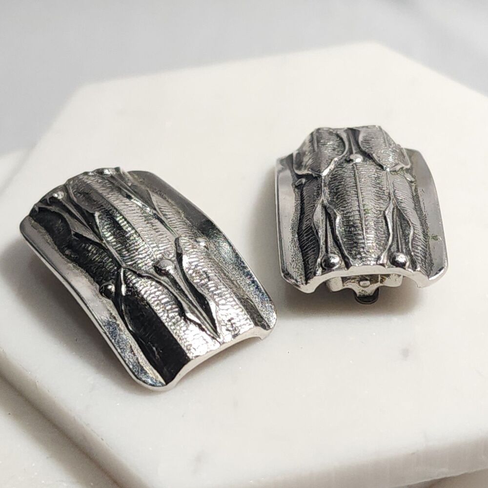 Vintage Whiting & Davis Silver Tone Clip Earrings Textured Modernist Leaves